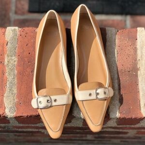 Coach 6.5 B leather Yardley flats